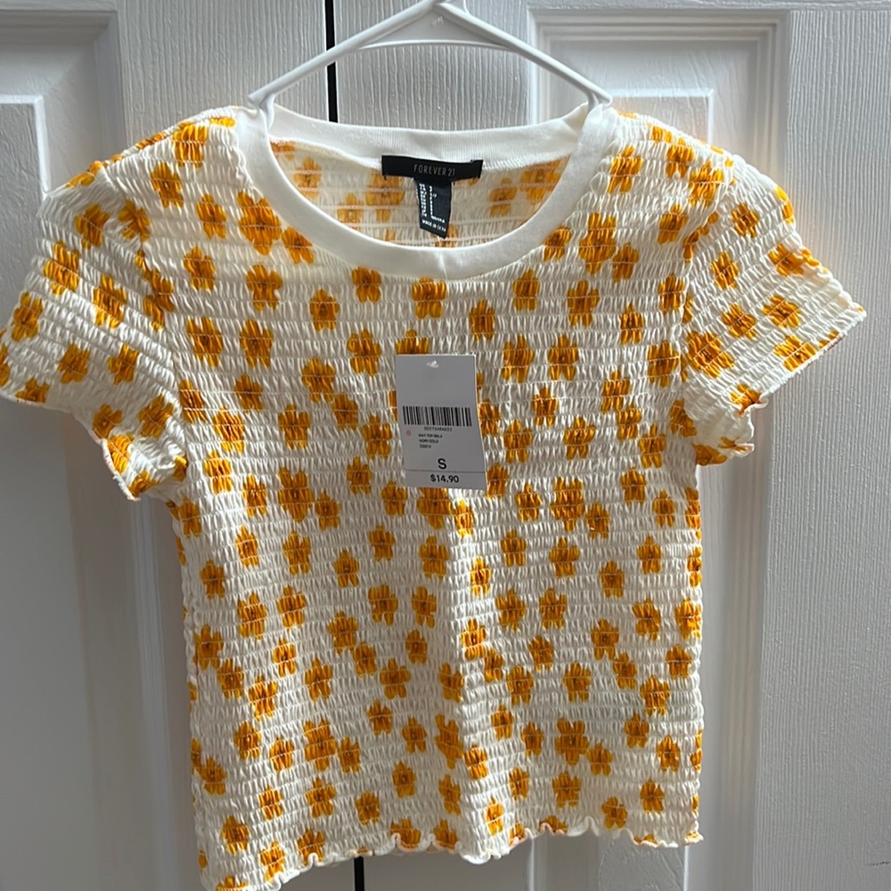 Forever21 yellow floral smocked top size small nwt